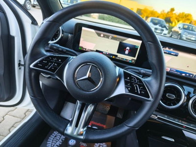 Mercedes-Benz Classe A 180 d Automatic Premium (17)