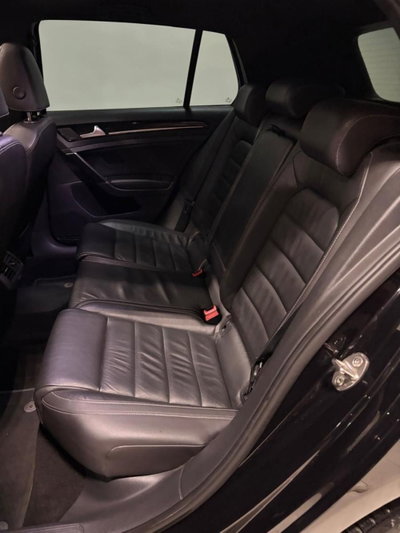 Volkswagen Golf R 2.0 5p. (18)