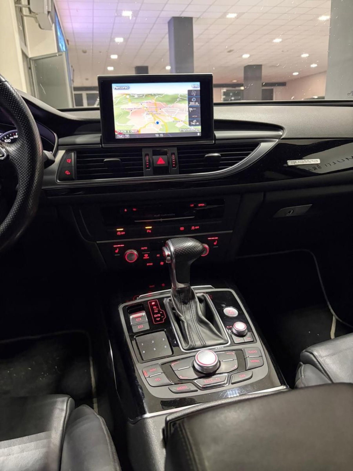 Audi A6 3.0 TDI 245 CV quattro S tronic (14)