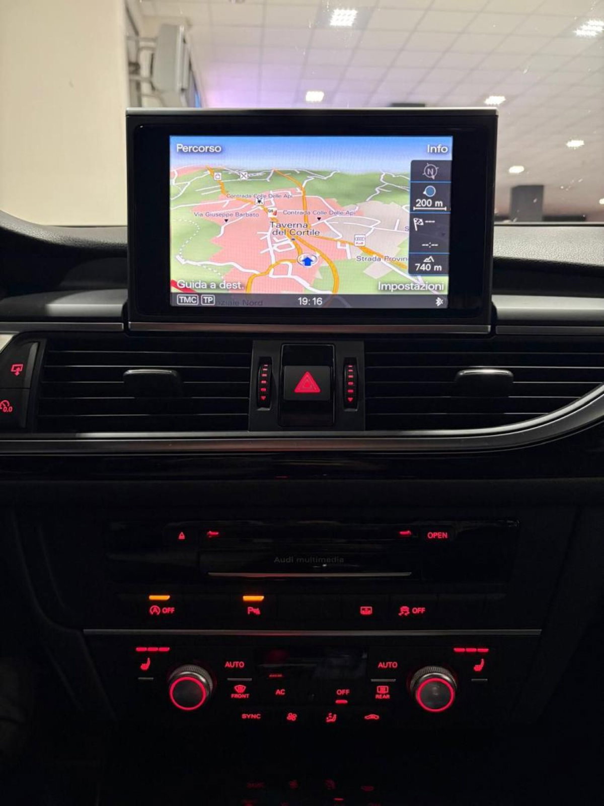 Audi A6 3.0 TDI 245 CV quattro S tronic (15)