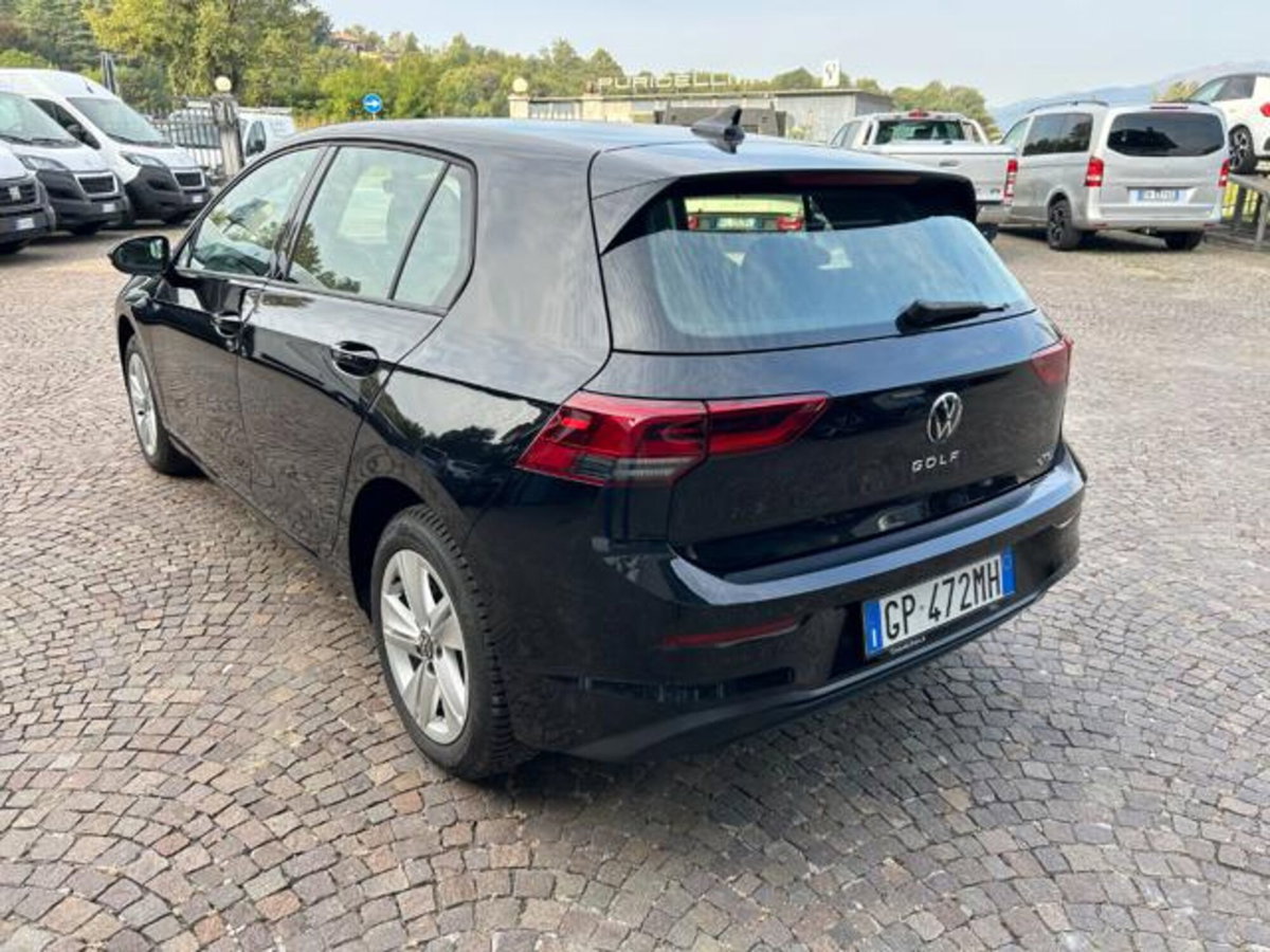 Volkswagen Golf 1.5 eTSI 130 CV EVO ACT DSG Life (4)