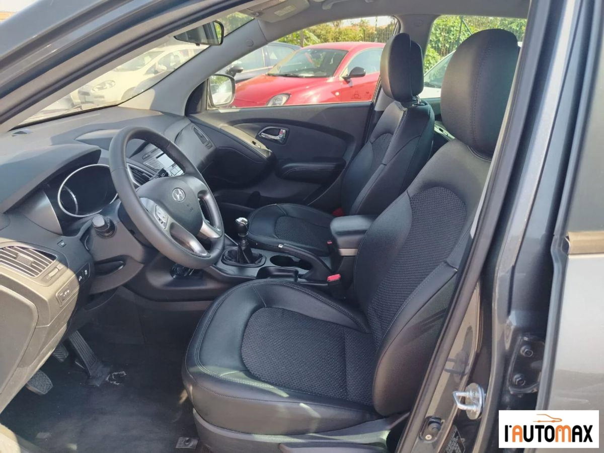 Hyundai ix35 1.7 CRDi 2WD Comfort (9)
