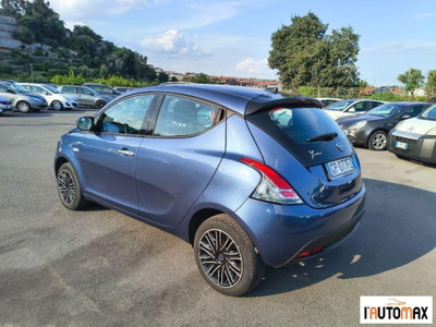 Lancia Ypsilon 1.0 FireFly 5 porte S&S Hybrid Gold Plus (5)