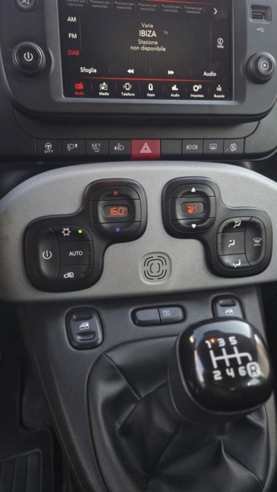 Fiat Panda 1.0 FireFly S&S Hybrid City Cross (14)