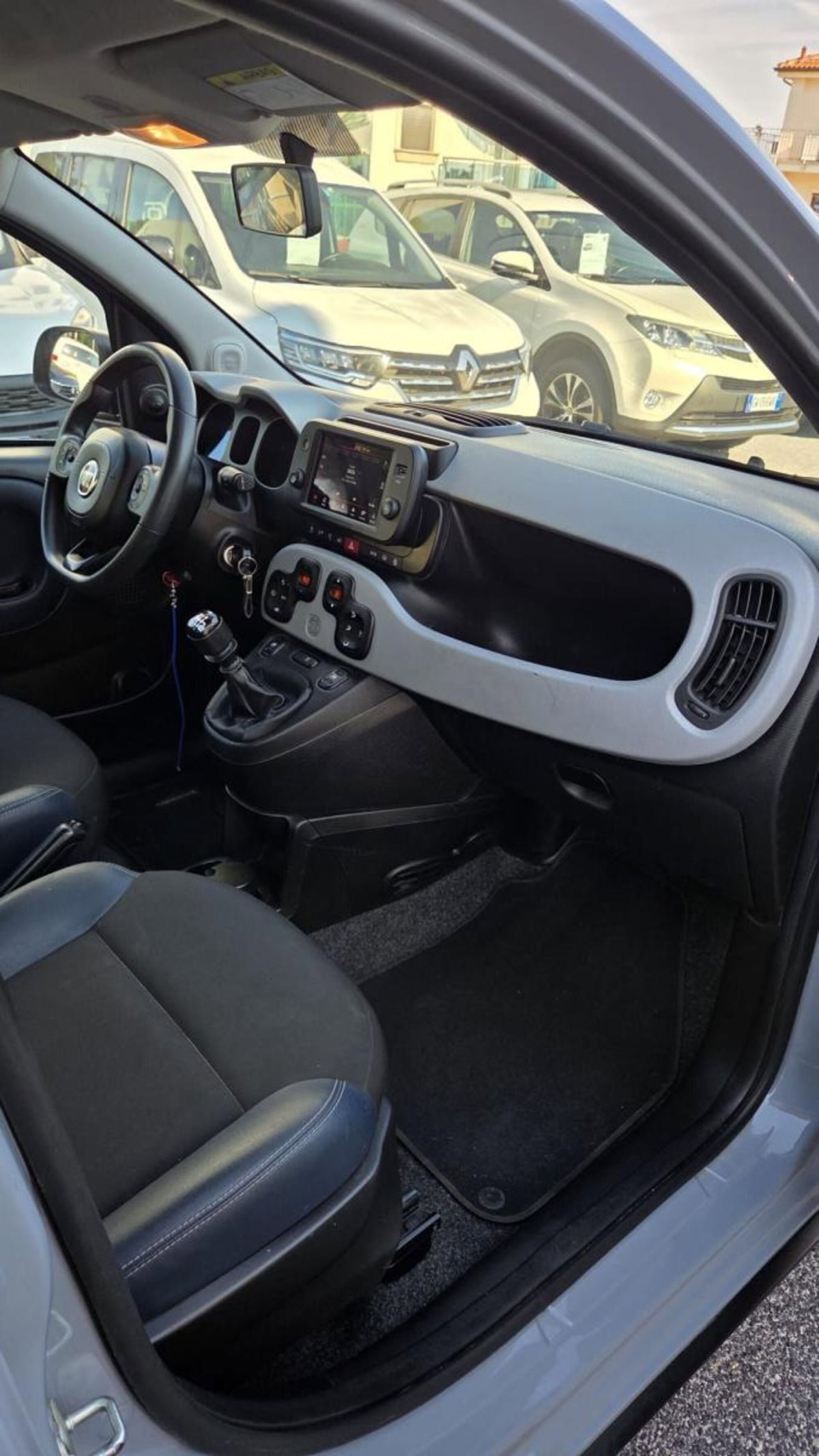 Fiat Panda 1.0 FireFly S&S Hybrid City Cross (18)