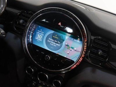 MINI Mini Cooper SE S (14)