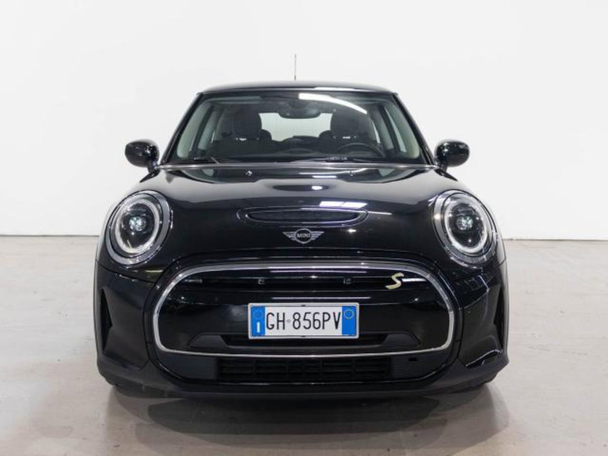 MINI Mini Cooper SE S (2)