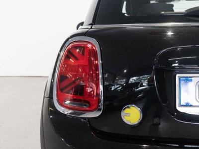 MINI Mini Cooper SE S (8)