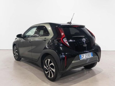 Toyota Aygo 1.0 VVT-i 72 CV 5 porte x-fun (4)