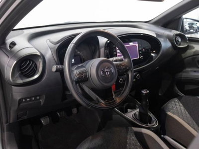 Toyota Aygo 1.0 VVT-i 72 CV 5 porte x-fun (9)