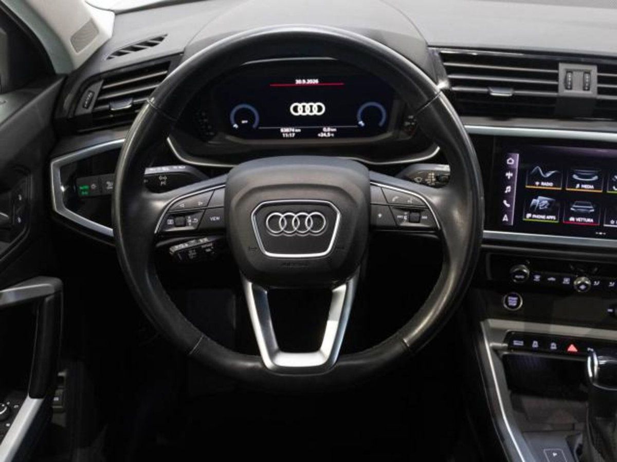 Audi Q3 35 TDI Business (12)