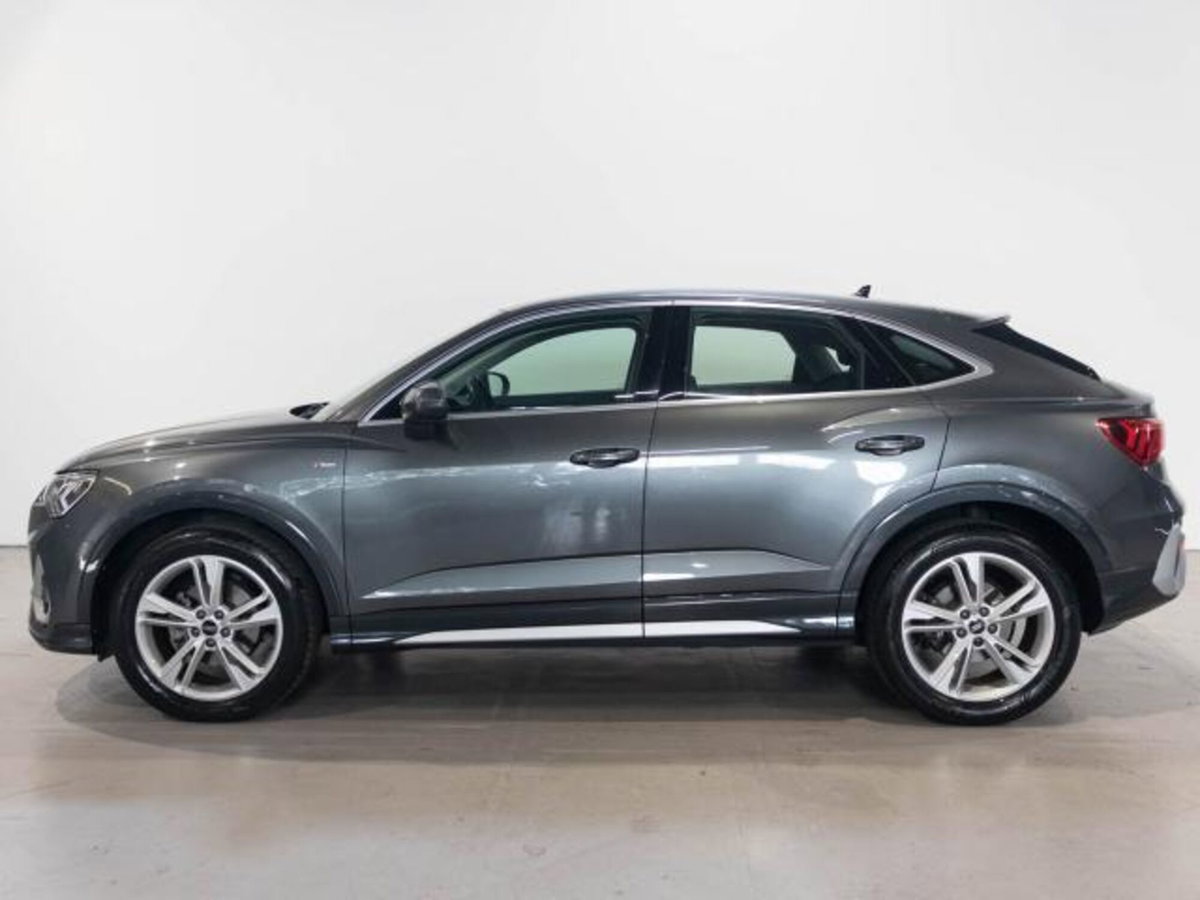 Audi Q3 35 TDI Business (5)