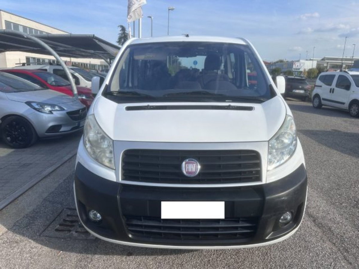 Fiat Scudo Furgone 2.0 MJT/130 PC Panorama Family 5 posti (M1) (2)