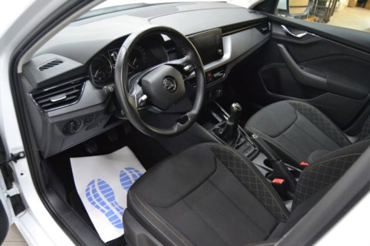 Skoda Kamiq 1.0 G-Tec Ambition (9)