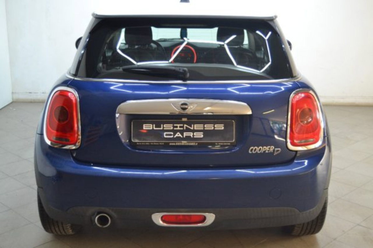 MINI Mini 1.5 Cooper D (3)