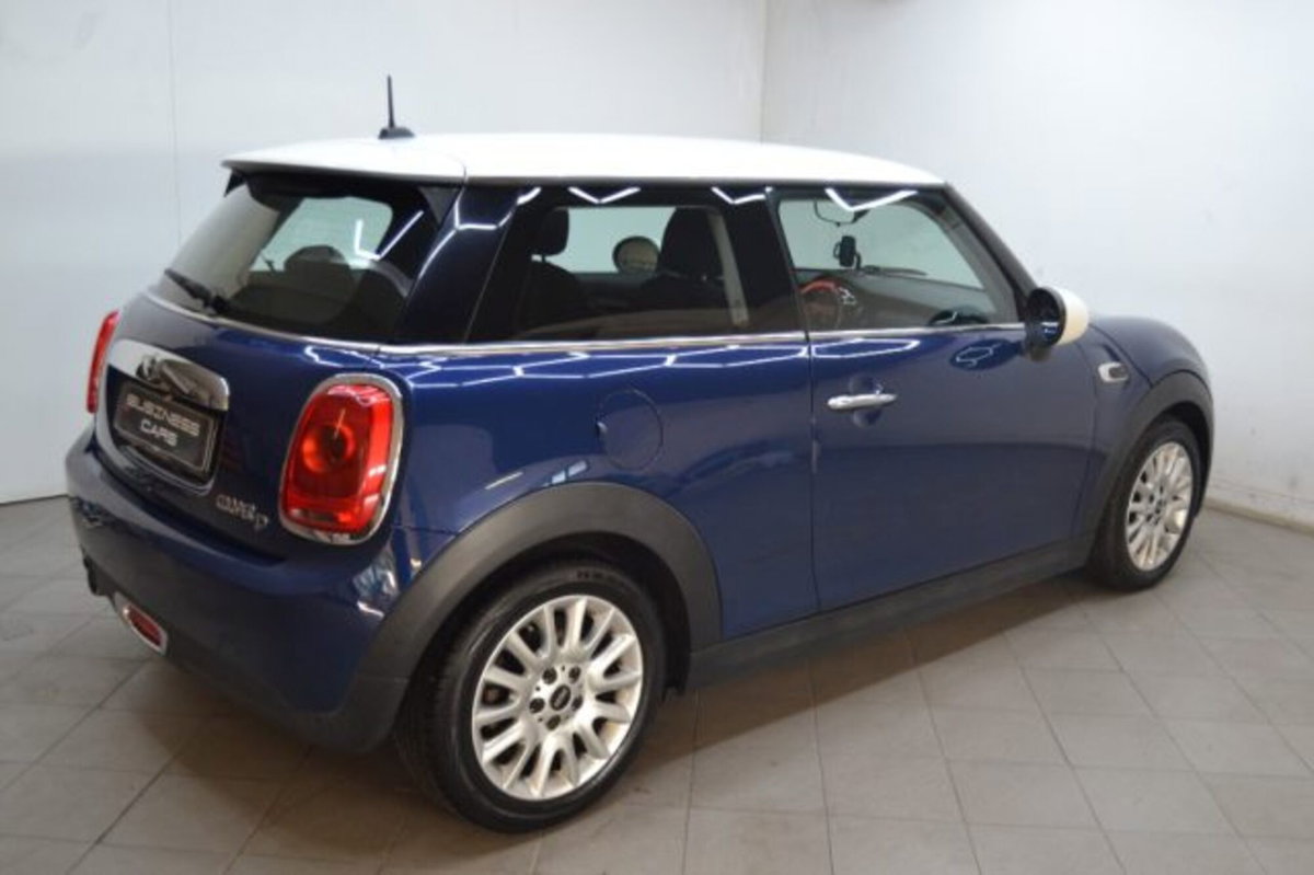 MINI Mini 1.5 Cooper D (4)