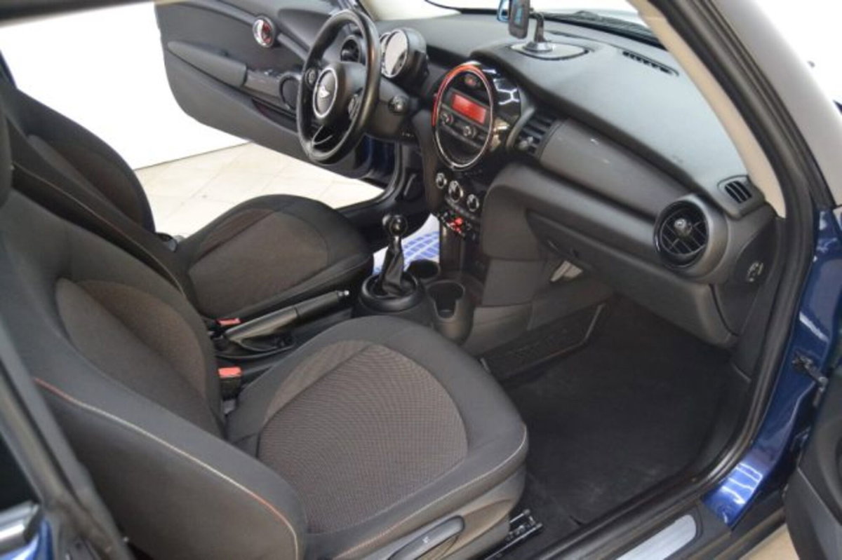 MINI Mini 1.5 Cooper D (7)