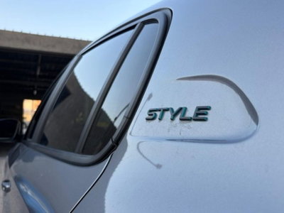 Peugeot 208 1.2 hybrid Active 100cv e-dcs 6 (13)