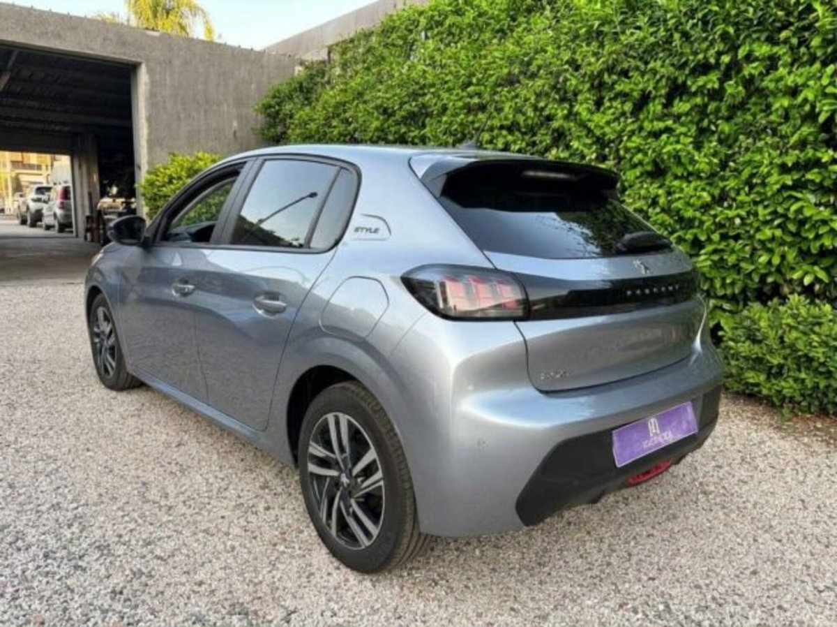 Peugeot 208 1.2 hybrid Active 100cv e-dcs 6 (7)