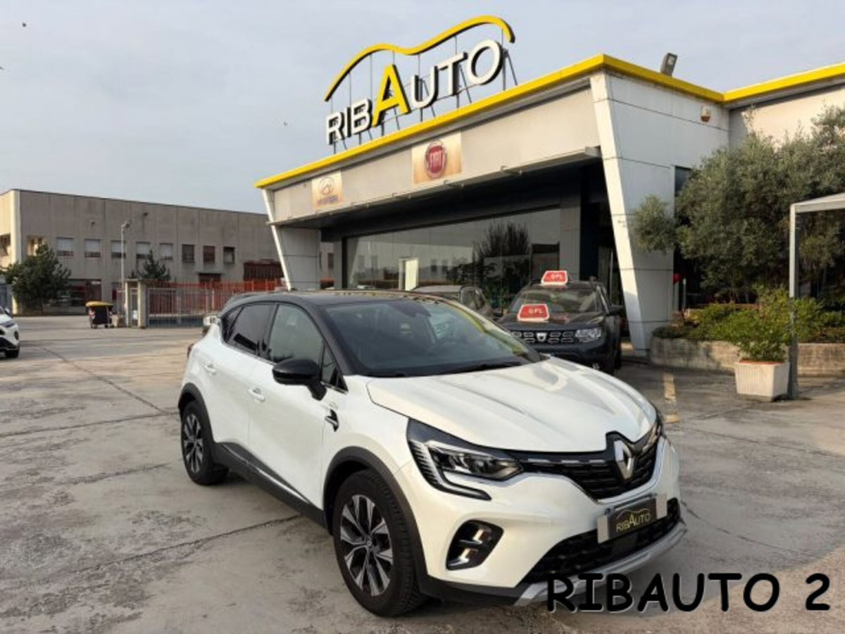 Renault Captur TCe 100 CV GPL Techno (2)