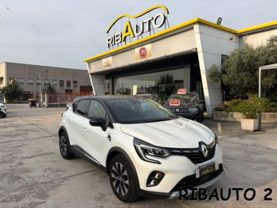 Renault Captur TCe 100 CV GPL Techno (2)