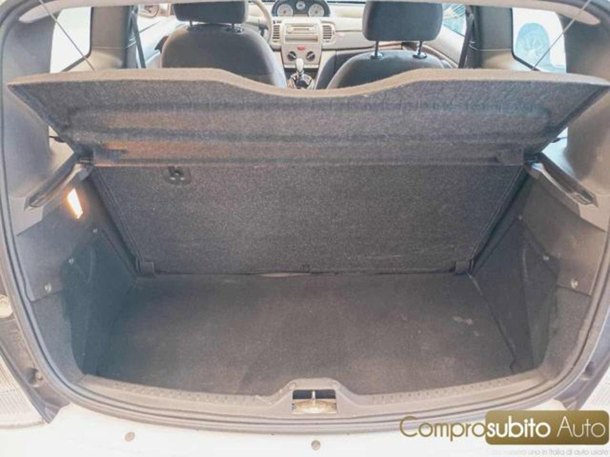 Lancia Ypsilon 1.2 Argento (18)