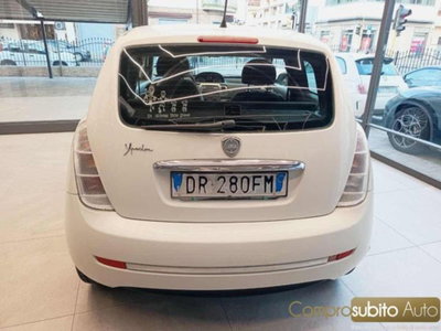 Lancia Ypsilon 1.2 Argento (6)