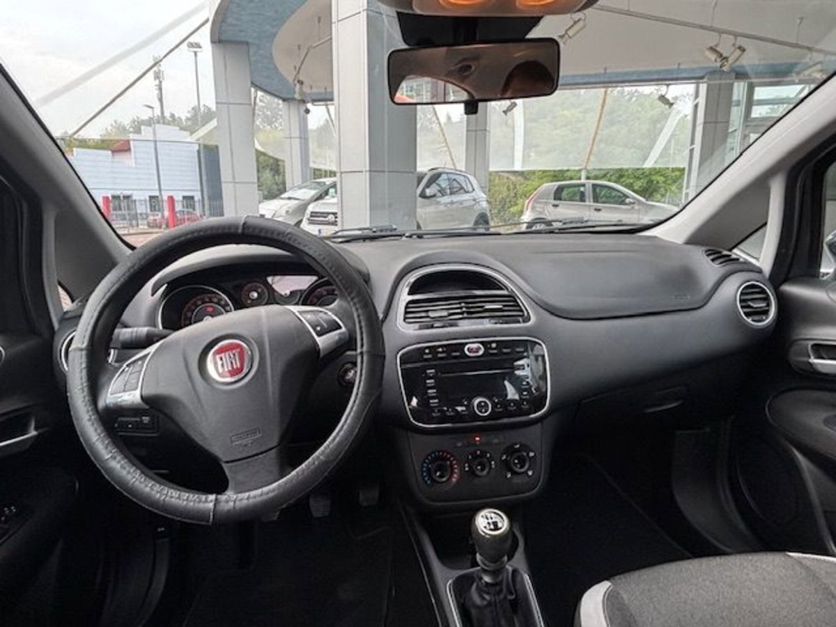 Fiat Punto 1.2 8V 5 porte Easy (8)