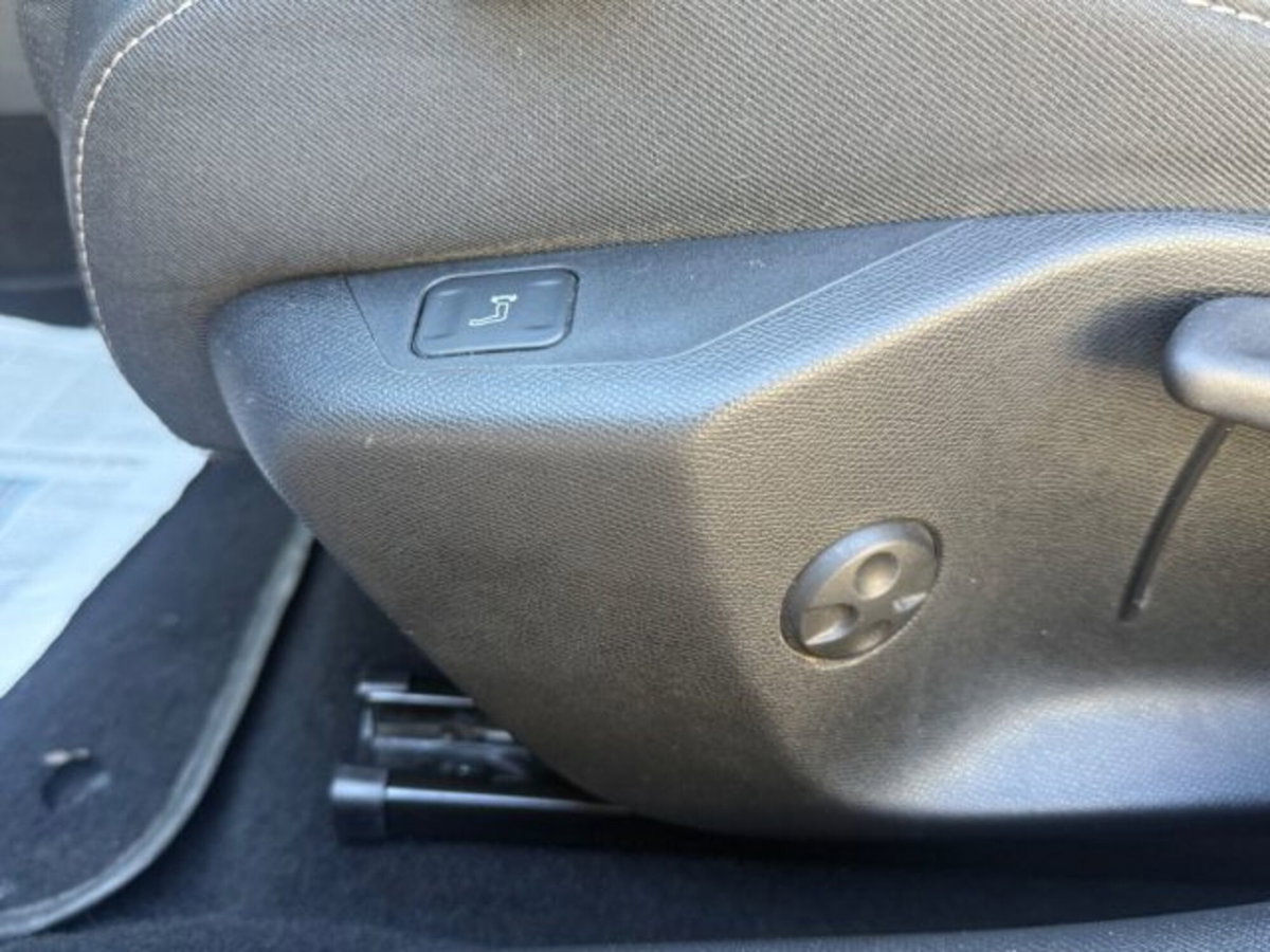 Opel Astra 1.5 Turbo Diesel 130 CV AT8 GS Line (17)