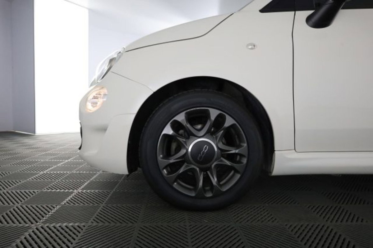 Fiat 500 1.0 Hybrid Connect (8)