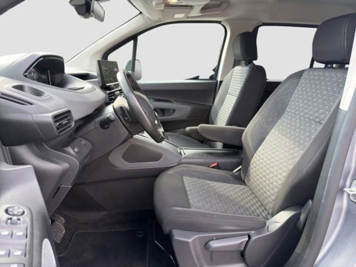 Peugeot Rifter BlueHDi 130 S&S EAT8 GT Line Standard (10)