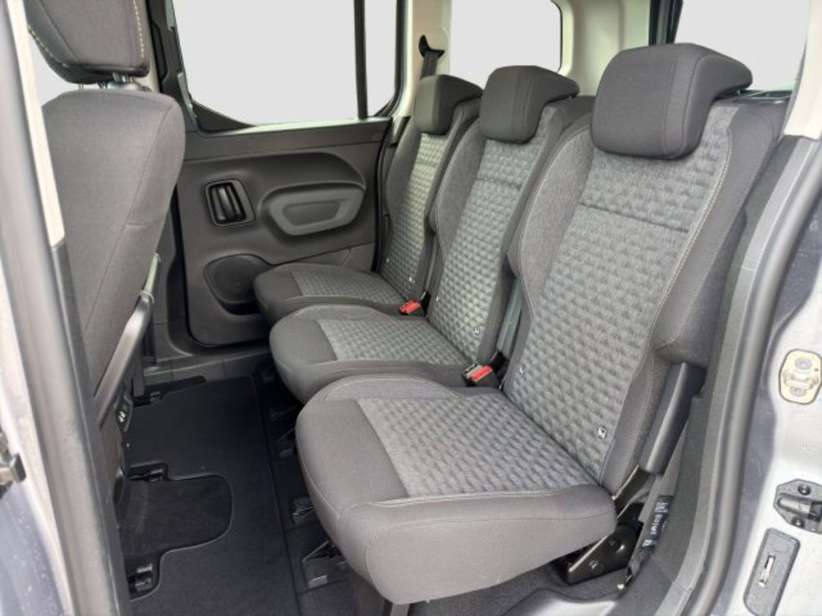 Peugeot Rifter BlueHDi 130 S&S EAT8 GT Line Standard (11)