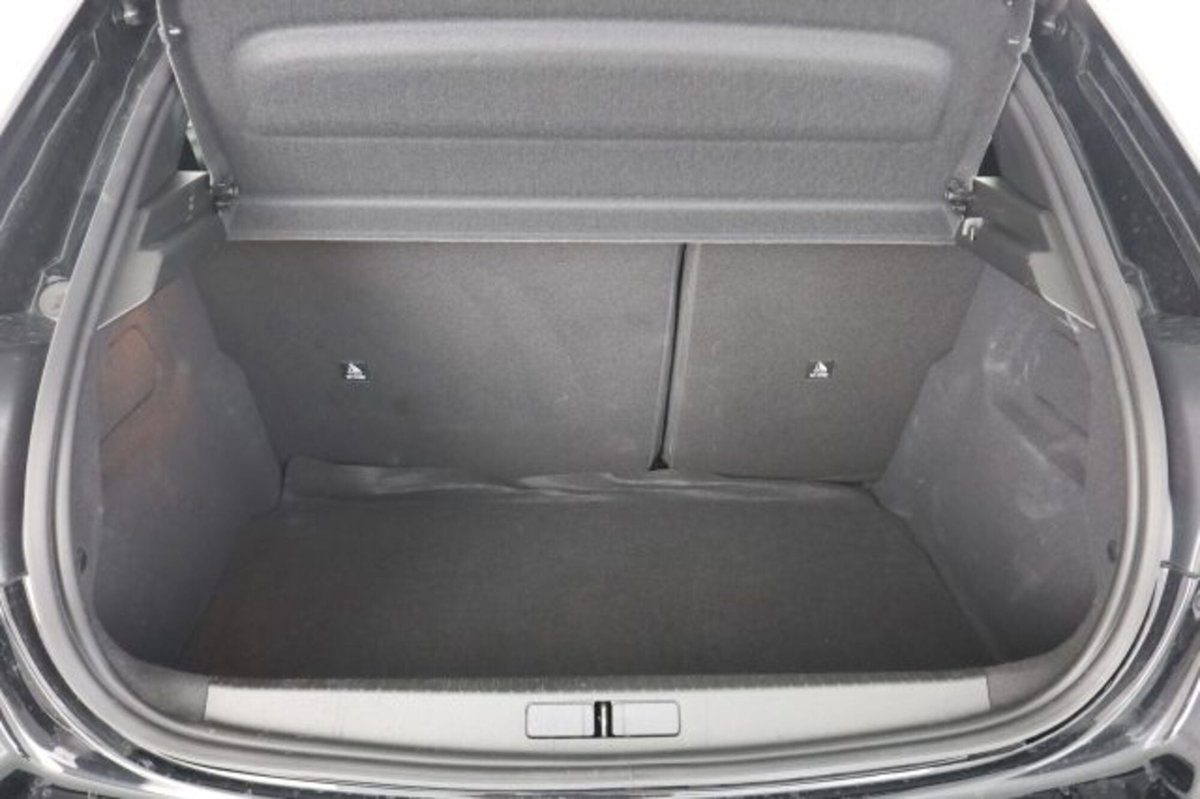 Peugeot 208 PureTech 100 Stop&Start 5 porte Allure (6)