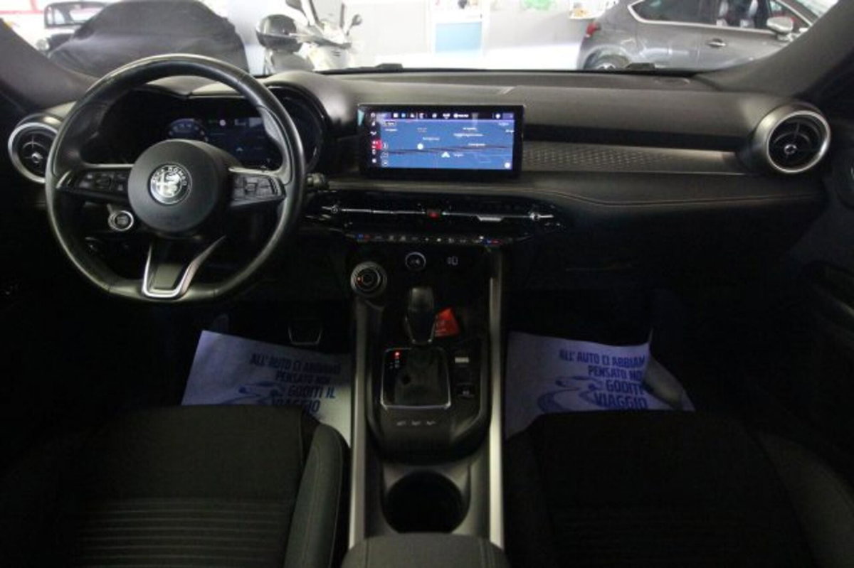 Alfa Romeo Tonale 1.6 Sprint 130cv tct6 (11)