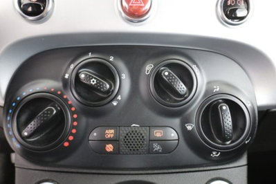 Fiat 500 1.0 Hybrid Connect (9)