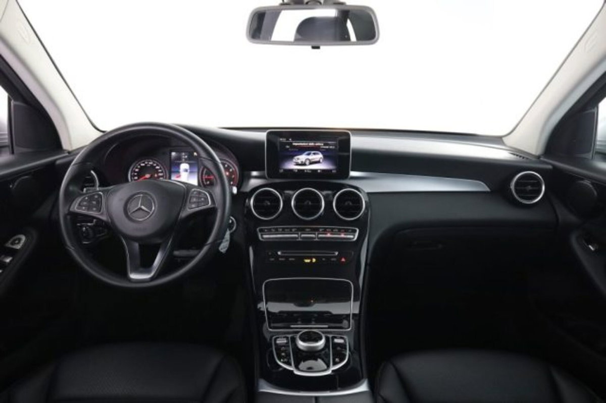Mercedes-Benz CLA Shooting Brake 250 4Matic Automatic Executive (3)