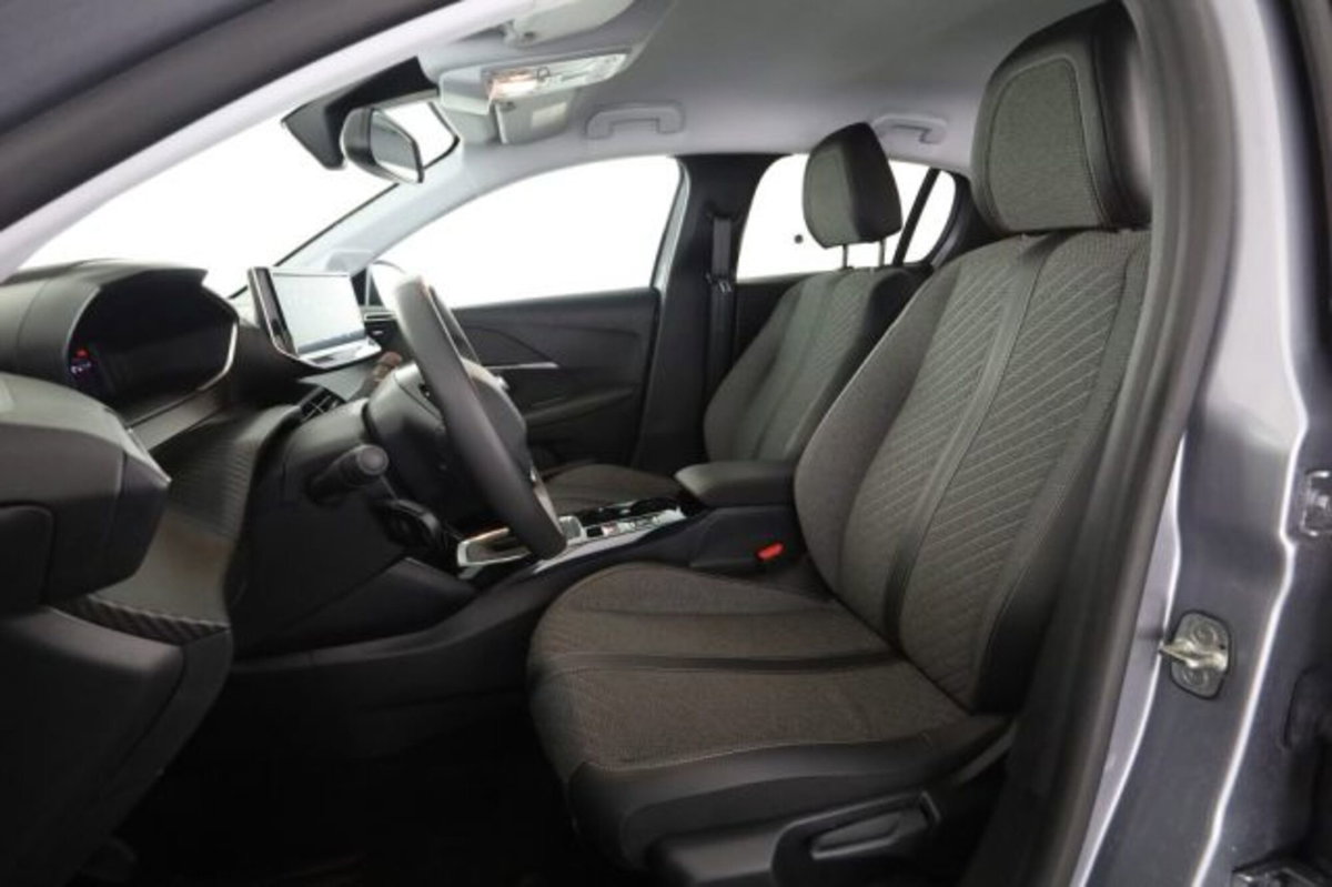 Peugeot 208 PureTech 100 Stop&Start 5 porte Allure (2)