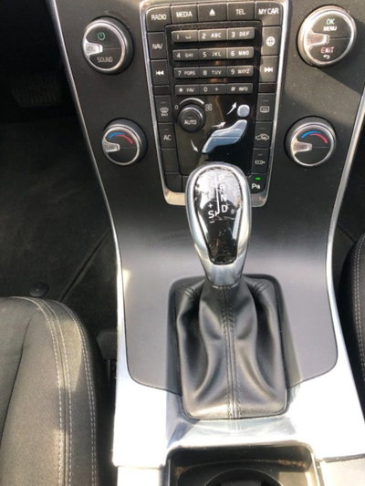 Volvo V60 D3 Business (12)