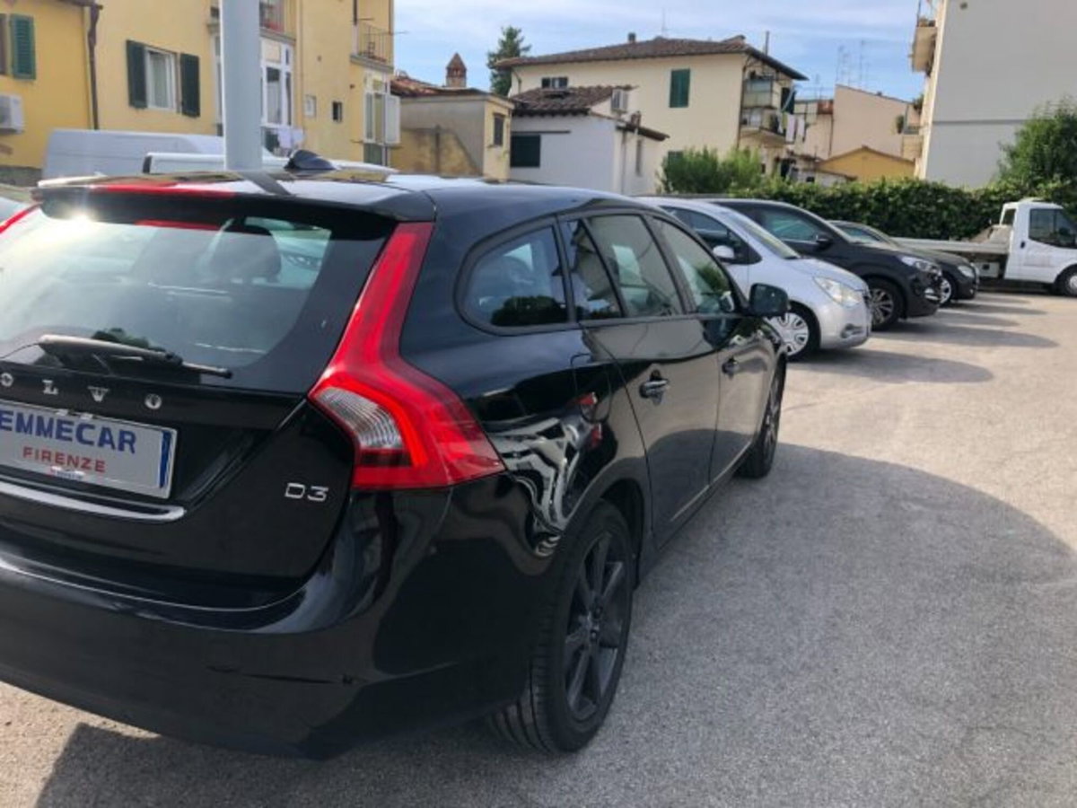 Volvo V60 D3 Business (3)