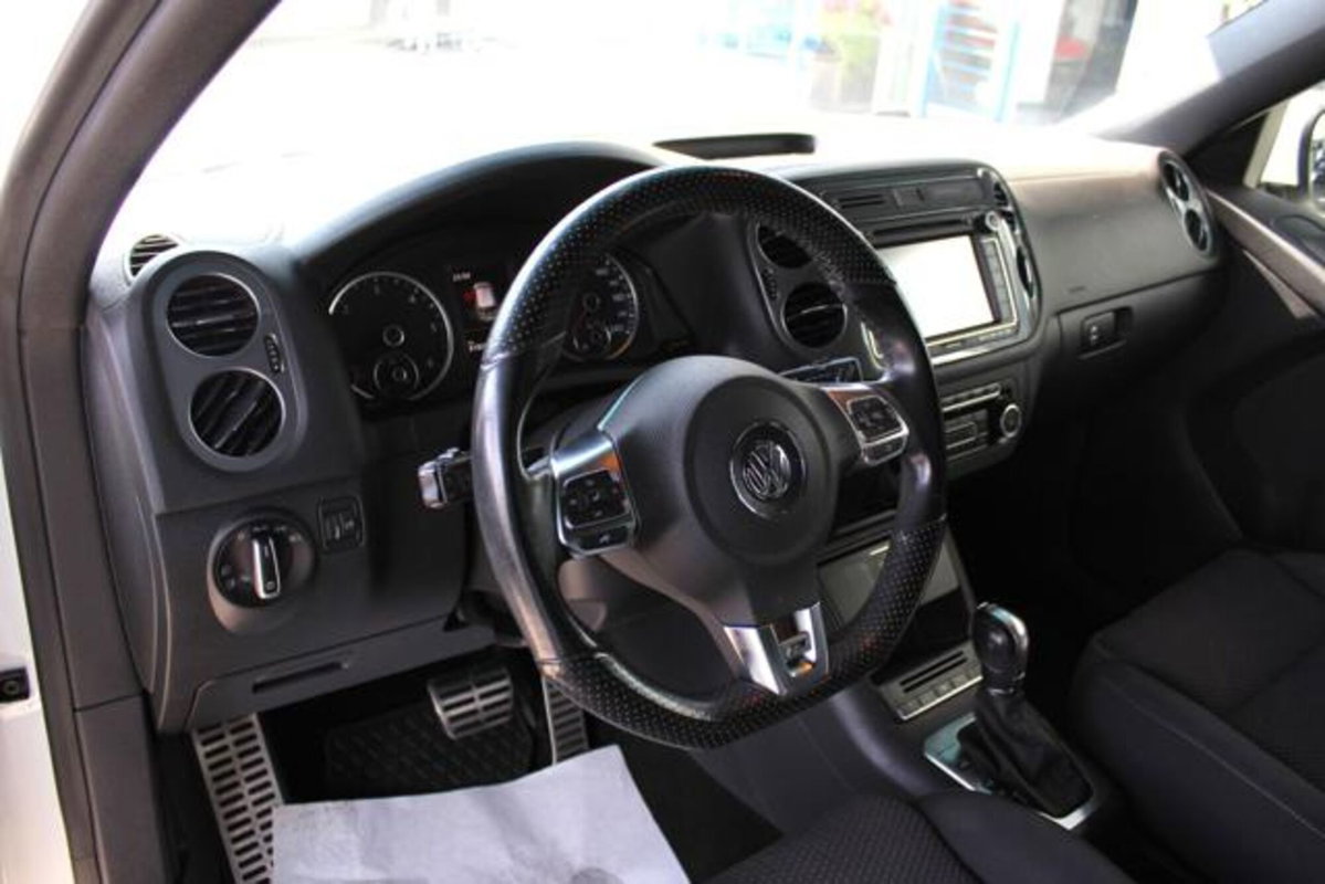 Volkswagen Tiguan 2.0 TDI 177 CV 4MOTION DSG R-Line BlueMotion Tech. (11)