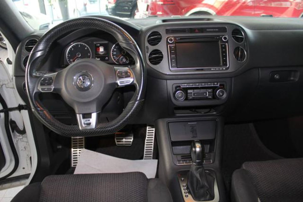 Volkswagen Tiguan 2.0 TDI 177 CV 4MOTION DSG R-Line BlueMotion Tech. (16)