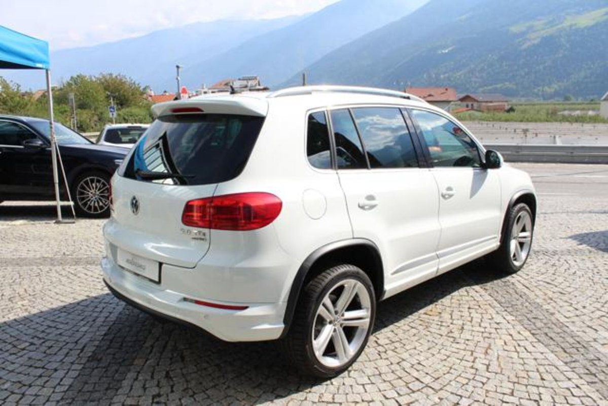 Volkswagen Tiguan 2.0 TDI 177 CV 4MOTION DSG R-Line BlueMotion Tech. (5)