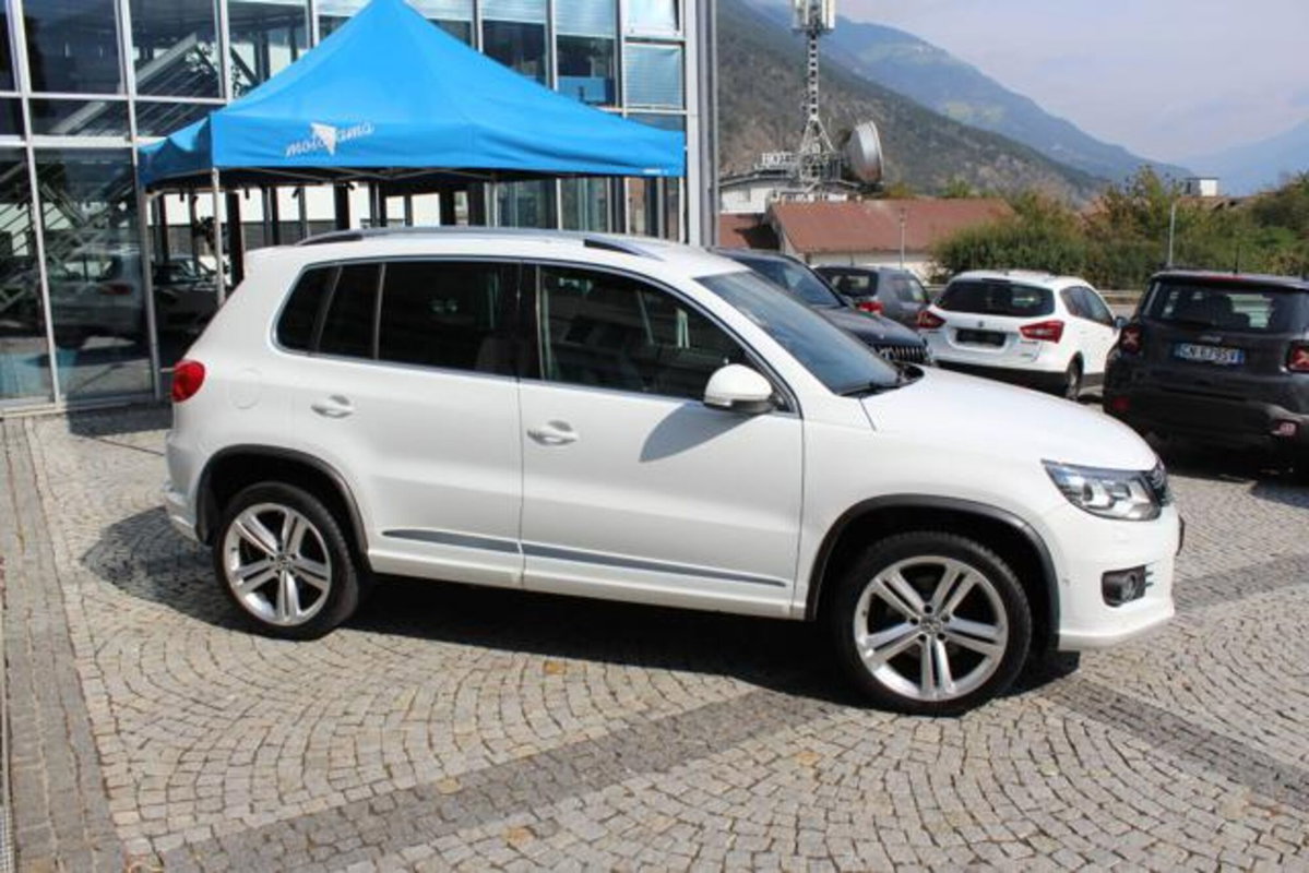 Volkswagen Tiguan 2.0 TDI 177 CV 4MOTION DSG R-Line BlueMotion Tech. (6)