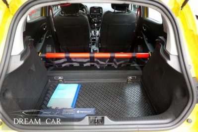 Renault Clio TCe 220CV EDC 5 porte Energy R.S. (11)