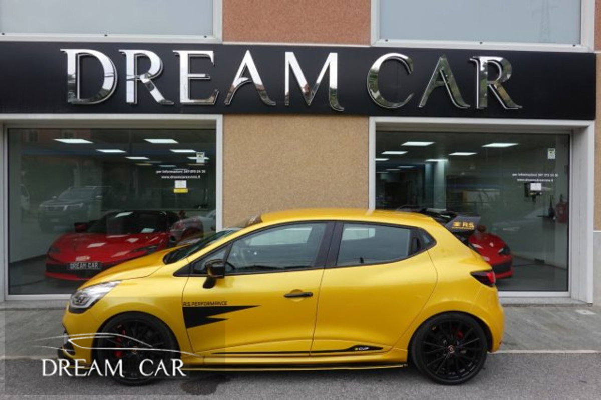 Renault Clio TCe 220CV EDC 5 porte Energy R.S. (2)