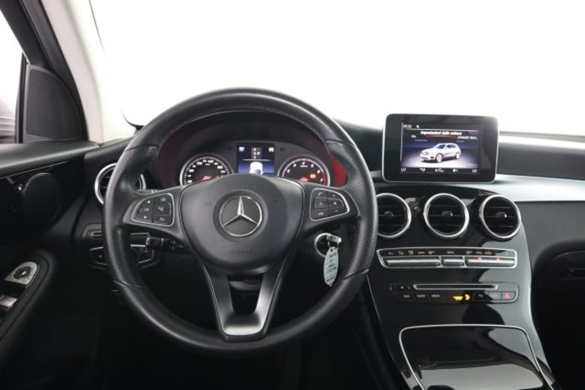 Mercedes-Benz CLA Shooting Brake 250 4Matic Automatic Executive (4)
