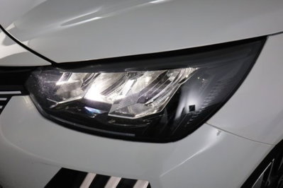 Peugeot 208 PureTech 100 Stop&Start 5 porte Allure (9)