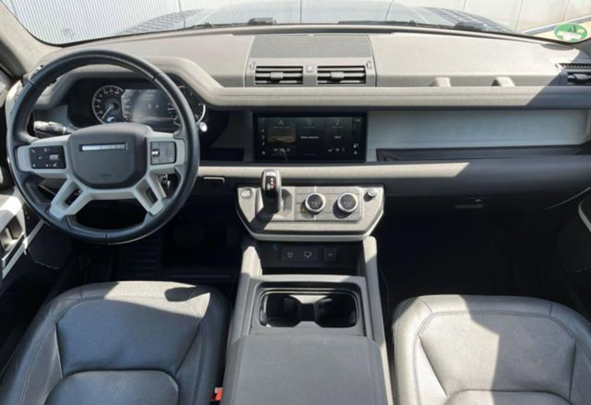 Land Rover Defender 110 3.0d i6 mhev XS Edition awd 250cv auto (5)