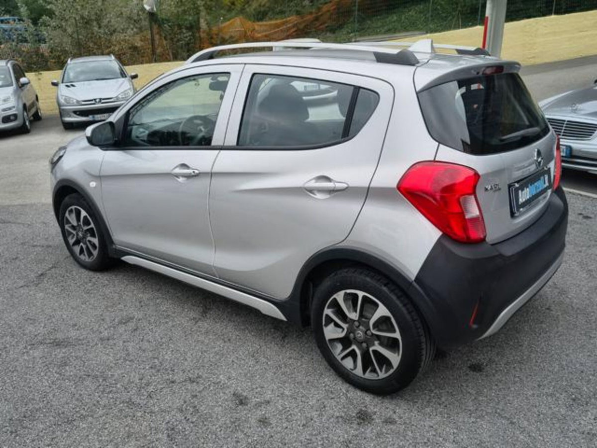 Opel Karl Rocks 1.0 73 CV (5)