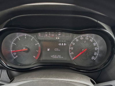 Opel Karl Rocks 1.0 73 CV (9)